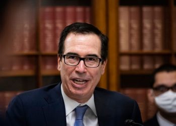 EU NO CERRARÁ SU ECONOMÍA SI HAY SEGUNDA OLA DE COVID-19: SECRETARIO DEL TESORO