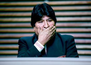 EVO BUSCA «CONVULSIONAR» BOLIVIA: MINISTRO DE DEFENSA