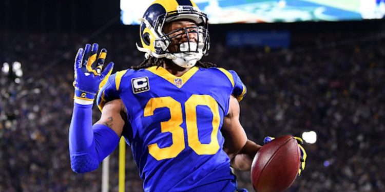GURLEY APRUEBA EXAMEN FÍSICO Y PODRÁ FIRMAR CONTRATO CON LOS FALCONS