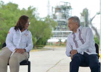 REFINERÍA DE MINATITLÁN LLEVA AVANCE DE 56 POR CIENTO