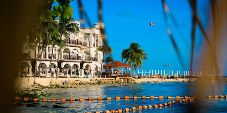 REINICIAN OPERACIONES 19 HOTELES EN LA RIVIERA MAYA