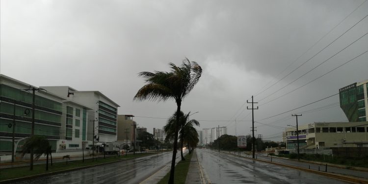 JUEVES LLUVIOSO, PRONOSTICA EL SERVICIO METEOROLÓGICO NACIONAL