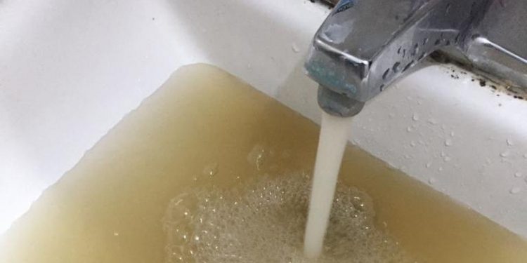IMPOSIBLE QUITAR MAL OLOR AL AGUA DEL GRIJALVA, POTABILIZADORAS PODRÍAN PARAR SI LO INSTRUYE SALUD: EVARISTO HERNÁNDEZ
