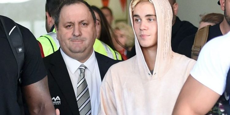 JUSTIN BIEBER DEMANDA A DOS PERFILES DE TWITTER POR DIFAMACIÓN