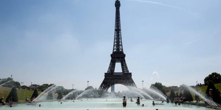 LA TORRE EIFFEL REABRIRÁ AL PÚBLICO EL 25 DE JUNIO TRAS TRES MESES CERRADA