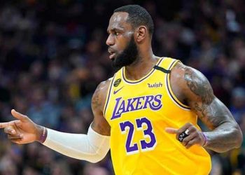 LEBRON JAMES FELICITA AL LIVERPOOL POR SU CAMPEONATO