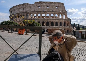 LLAMAN A LA PRUDENCIA EN ITALIA TRAS NUEVOS BROTES DE COVID-19 EN ROMA