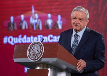LÓPEZ OBRADOR DESTACA QUE SE ELIMINAN «MOCHES» Y «PIQUETE DE OJOS» EN APOYOS