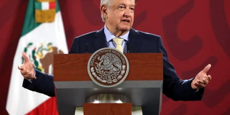 LÓPEZ OBRADOR SEÑALA QUE NO PERMITIRÁ QUE «NINGUNEEN» INVESTIDURA PRESIDENCIAL