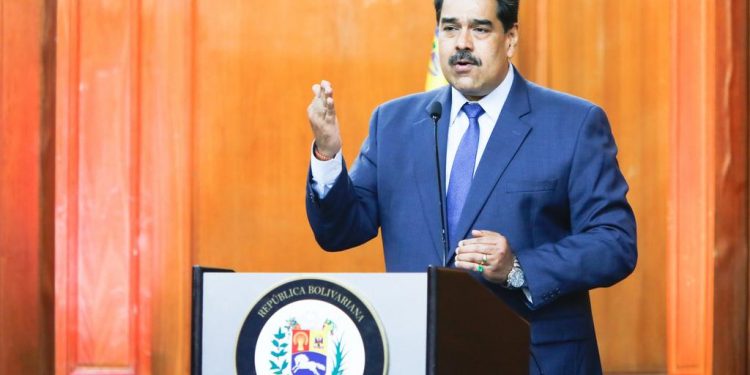 MADURO DA 72 HORAS A EMBAJADORA DE LA UE PARA ABANDONAR VENEZUELA