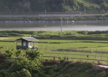 NORCOREA DERRIBA OFICINA DE ENLACE, AVIVA TENSIÓN CON EL SUR