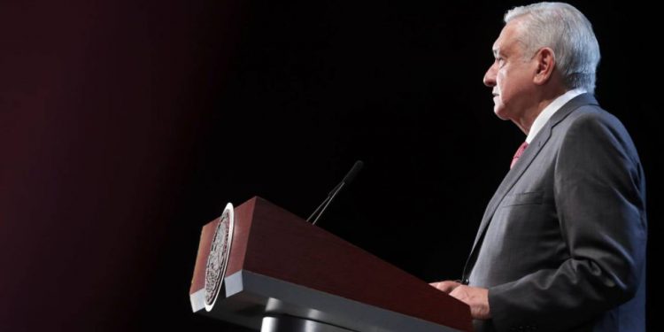 RECHAZA AMLO QUE SU VISITA A EU SEA USADA EN CAMPAÑA DE TRUMP