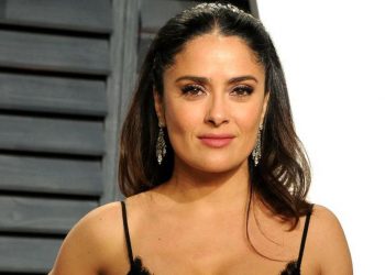 SALMA HAYEK FIRMA ACUERDO CON HBO MAX