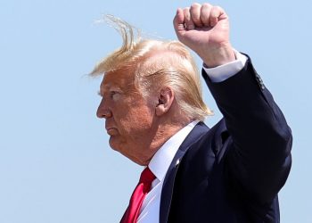 TRUMP APRUEBA SANCIONES CONTRA FUNCIONARIOS DE CORTE PENAL INTERNACIONAL