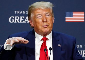 TRUMP DICE QUE TÉCNICA DE ESTRANGULAMIENTO USADA POR POLICÍA PUEDE SER NECESARIA