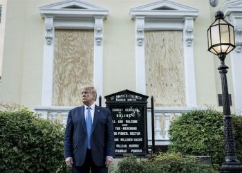 TWITTER BLOQUEA MENSAJE DE LA CAMPAÑA POR REELECCIÓN DE TRUMP