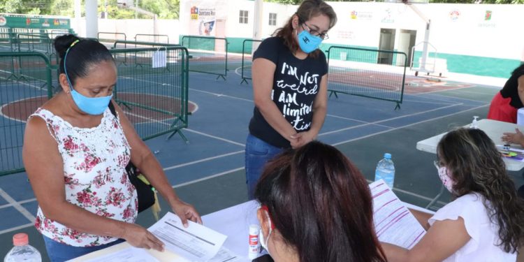 INICIAN TRÁMITES PARA BECAS EDUCATIVAS EN BENITO JUÁREZ