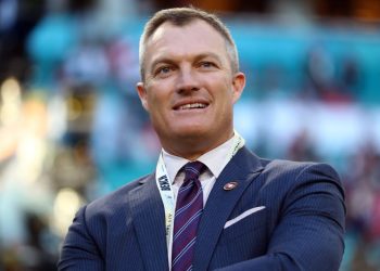 JOHN LYNCH EXTIENDE CONTRATO DE 5 AÑOS CON SAN FRANCISCO