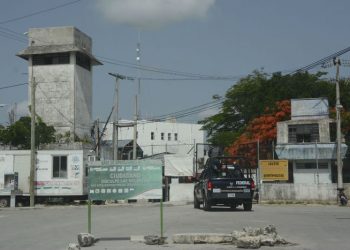 UN REO DEL CERESO DE CANCÚN MUERE DE POSIBLE COVID-19