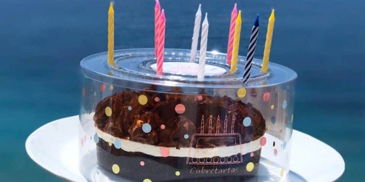 LLEGAN CUBRE PASTELES PARA EVITAR CONTAGIOS POR COVID-19