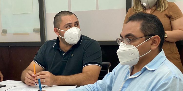 COLONIAS IRREGULARES BUSCAN MEJORES CONDICIONES Y APOYO MUNICIPAL