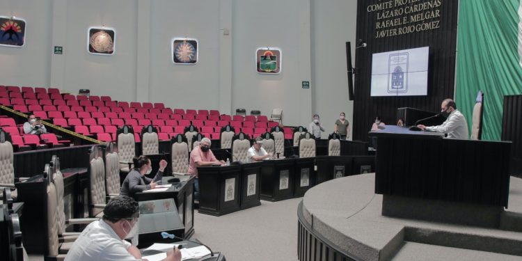 TURNA COMISIÓN PERMANENTE INICIATIVAS PRESENTADAS POR LEGISLADORES