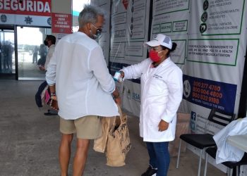 CON TODA LA PENA DEL MUNDO, LE NIEGAN SERVICIO EN LAS NAVIERAS A QUIENES NO ACATAN LAS MEDIDAS SANITARIAS
