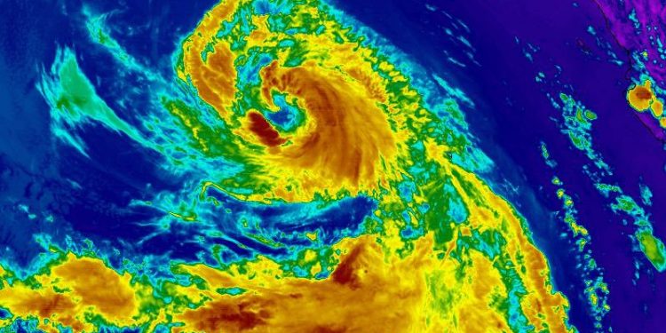 CRISTINA PODRÍA SER HURACÁN