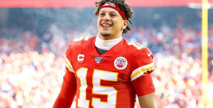 PATRICK MAHOMES SERÁ «JEFE» ETERNO