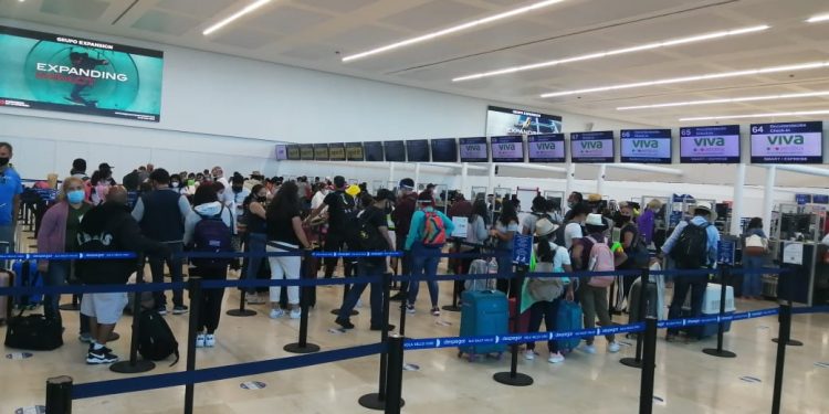 AEROPUERTO DE CANCÚN PROGRAMÓ 370 OPERACIONES EL FIN DE SEMANA