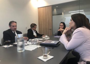 ANTE NUEVO INCREMENTO EN LAS TARIFAS BARCO Y POR OMISIÓN EN SUS FUNCIONES DENUNCIA LA DIPUTADA FEDERAL ADRIANA TEISSIER ZAVALA A LA COFECE ANTE LA SECRETARÍA DE LA FUNCIÓN PÚBLICA.