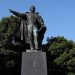 ¿POR QUÉ HAY UNA ESTATUA DE BENITO JUÁREZ EN LA CAPITAL DE EU?