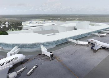 SIGUE LA RECUPERACIÓN PAULATINA DE ACTIVIDADES EN EL AEROPUERTO DE CANCÚN