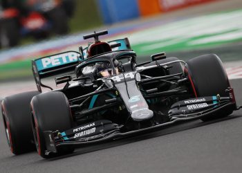 LEWIS HAMILTON SE LLEVA EL GRAN PREMIO DE HUNGRÍA E IGUALA RÉCORD DE SCHUMACHER