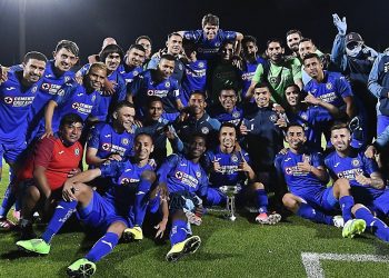 CRUZ AZUL FUE EL MEJOR DE LA COPA GNP Y LO DEMOSTRÓ EN LA FINAL