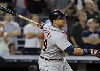 MIGUEL CABRERA SUPERÓ AYER A DOS HISTÓRICOS CON UN JONRÓN DE DOS CARRERAS