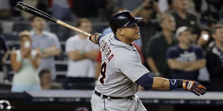 MIGUEL CABRERA SUPERÓ AYER A DOS HISTÓRICOS CON UN JONRÓN DE DOS CARRERAS