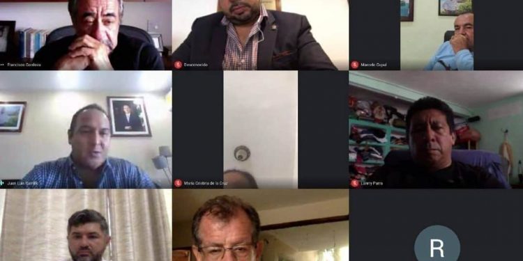 PRESENTAN JUAN CARRILLO Y EMPRESARIOS CAMPAÑA DE CONCIENTIZACIÓN “AMO ISLA MUJERES”