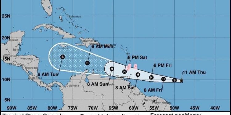 SE FORTALECE «GONZALO», AUNQUE ESTÁ LEJOS DE QUINTANA ROO