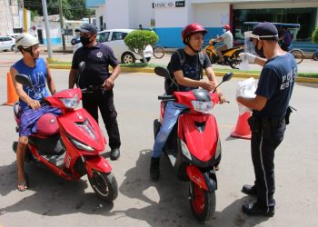 TRANSPORTISTAS QUE SE RESISTAN A ADOPTAR LAS MEDIDAS DE PREVENCIÓN DE CONTAGIO DE COVID 19 SON SANCIONADOS EN JMM