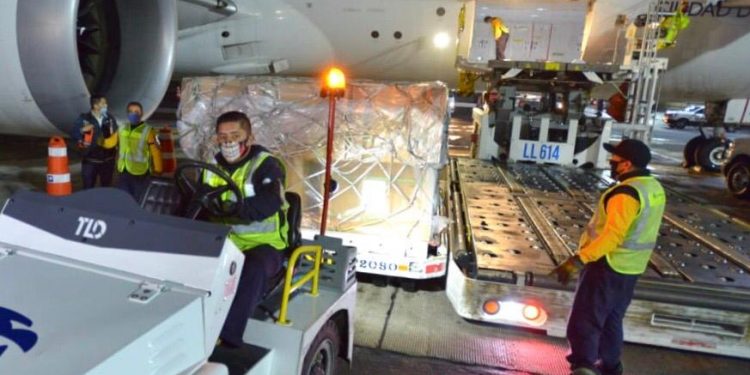 GOBIERNO FEDERAL RECIBE 88 VENTILADORES A TRAVÉS DEL PUENTE AÉREO MÉXICO-CHINA PARA ATENCIÓN A LA EMERGENCIA SANITARIA