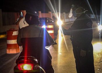 INSTALAN FILTROS PARA CONCIENTIZAR A LA POBLACIÓN SOBRE MANTENER LOS CUIDADOS ANTE COVID-19.