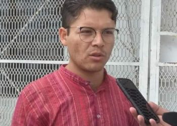 ACUSAN A EDIL DE BACALAR DE NO CUMPLIR PROMESAS