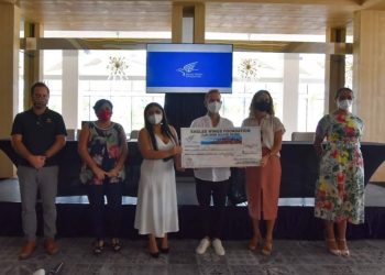 RECIBE DIF MUNICIPAL DONATIVO PARA REACTIVAR CRIM E INAPAM