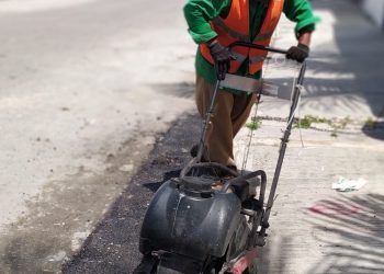 REALIZA SERVICIOS PÚBLICOS ACCIONES PARA MEJORAR LA INFRAESTRUCTURA URBANA DE LA ISLA