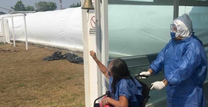 AGRADECE PACIENTE INTERNADO POR COVID-19 EN EL JUAN GRAHAM LA ATENCIÓN QUE LE BRINDARON