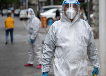 ANTE CORONAVIRUS IMPARABLE EN COLOMBIA, MÉDICOS PIDEN DECLARAR CUARENTENA ESTRICTA