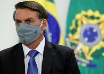 BOLSONARO DA NEGATIVO A COVID-19 TRES SEMANAS DESPUÉS DE CONTAGIARSE
