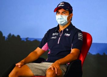 »CHECO» PÉREZ VE MARGEN ESTRECHO ENTRE MCLAREN Y RACING POINT