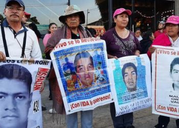 DETIENEN A DOS AGENTES DE LA AIC POR TORTURA EN INVESTIGACIONES DEL CASO AYOTZINAPA